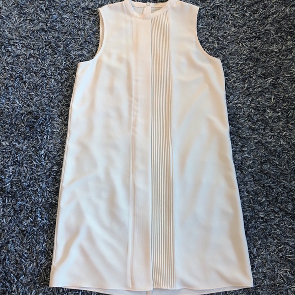 OAK + FORT PLEATED DRESS - Picture 1 of 5